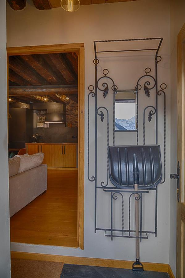 Saplan Real Estate Vilamos Villa Bagian luar foto